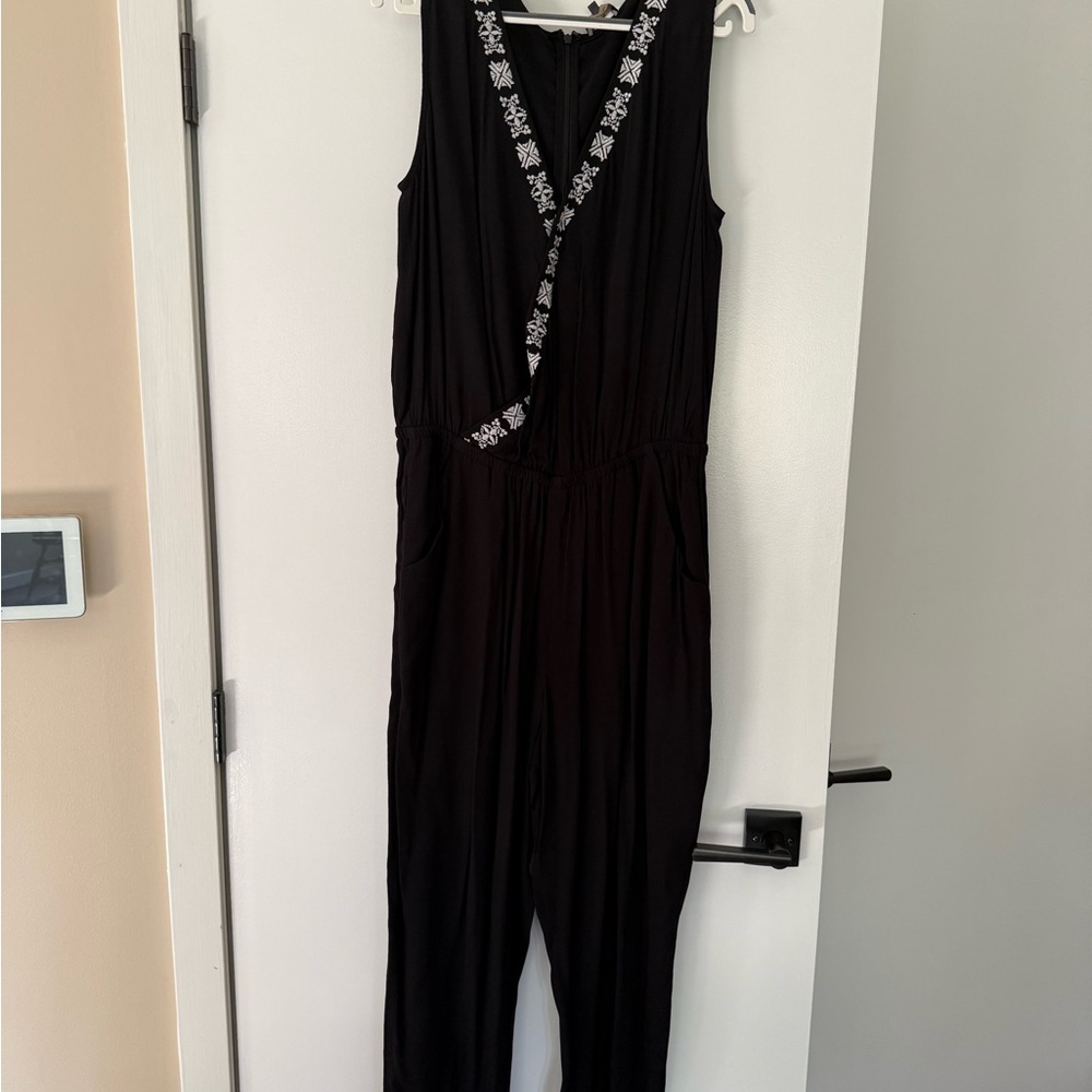 Vince Camuto Black Jumpsuit with White Floral Detail